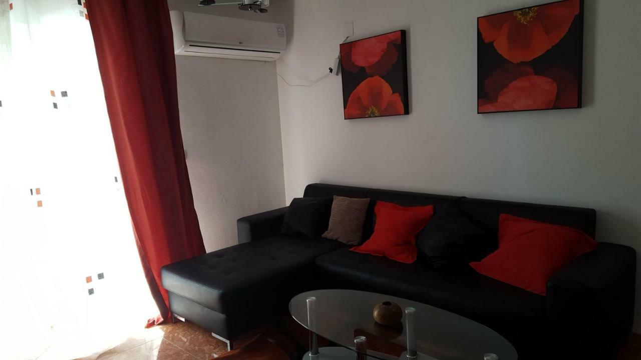 Appartement Avec Piscine San Vicente Raspeig المظهر الخارجي الصورة