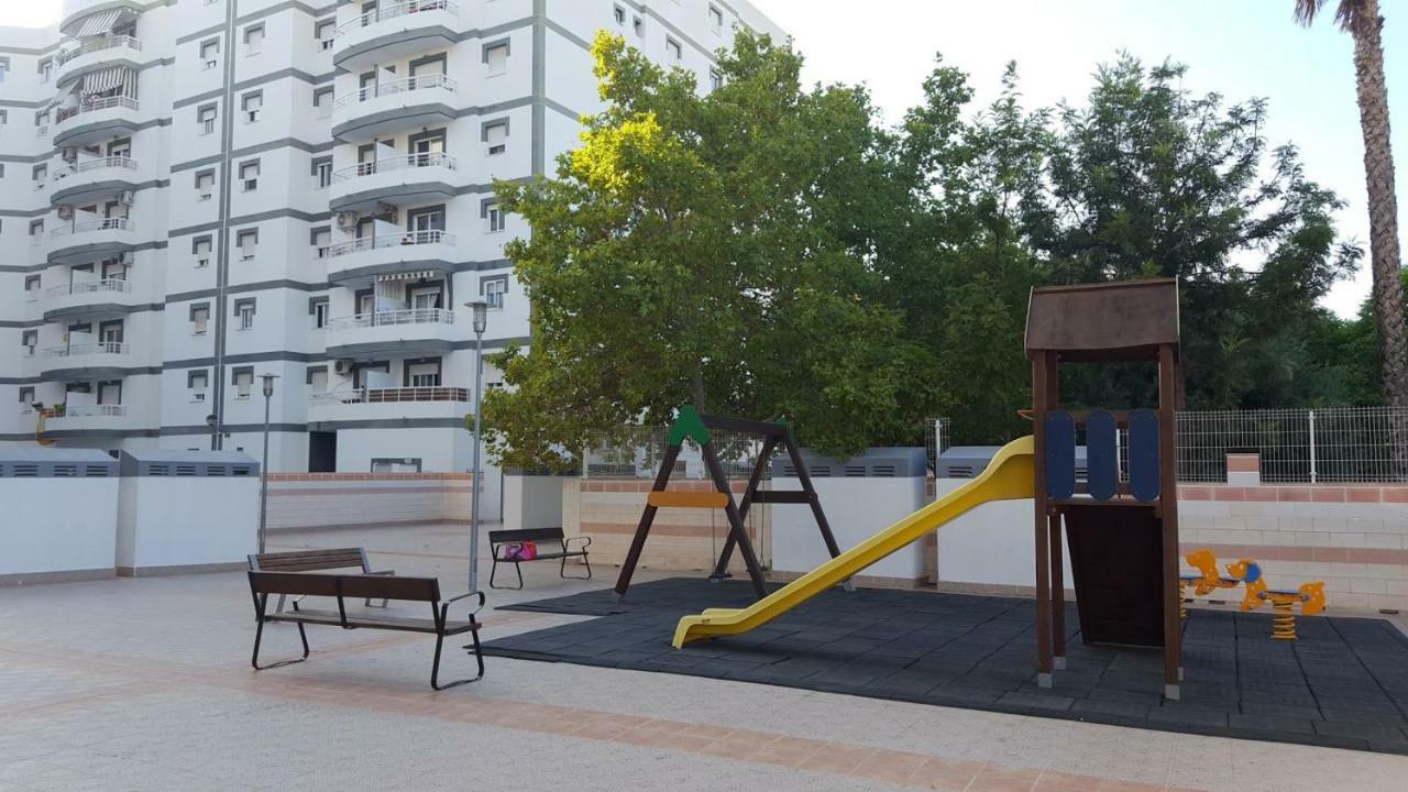 Appartement Avec Piscine San Vicente Raspeig المظهر الخارجي الصورة